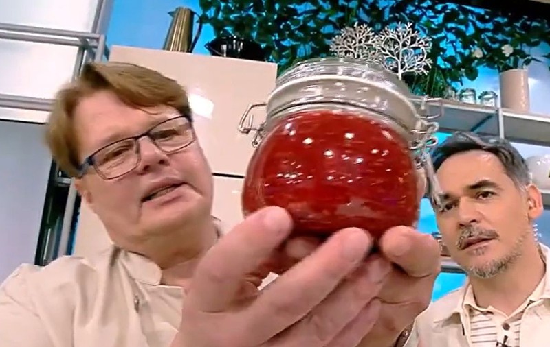 Cea mai bună rețetă de gem pe care o știe bucătarul Vlăduț de la „Neatza cu Răzvan &amp; Dani”: „Fructele abundă”