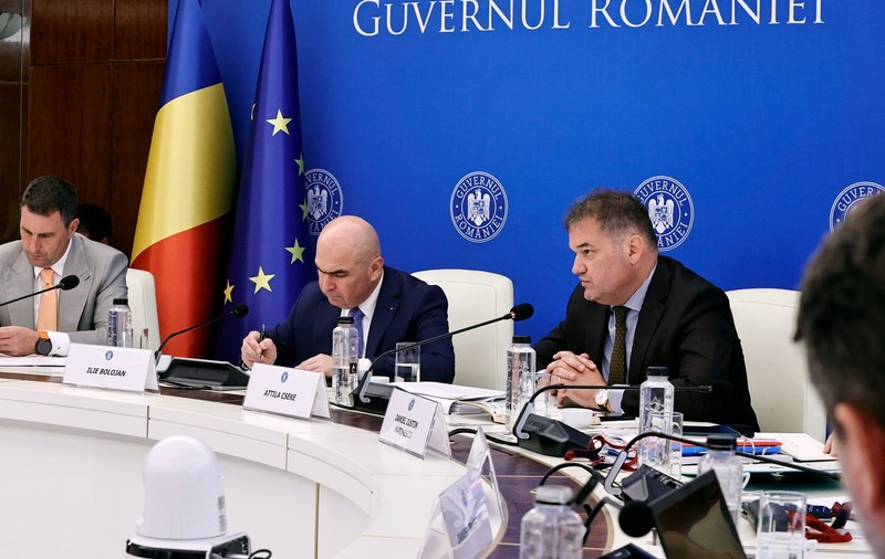 Noi sinecuri eliminate de Guvern. Lefurile membrilor ATOP, tăiate de la 1 august