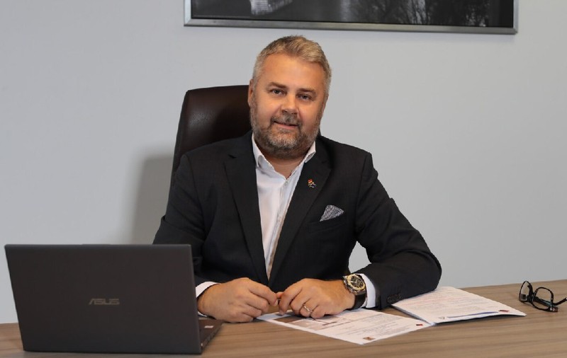 Directorul de la stat care și-a redus singur salariul: de la 53.910 lei pe lună, la 14.000: „Hai că se poate!” 