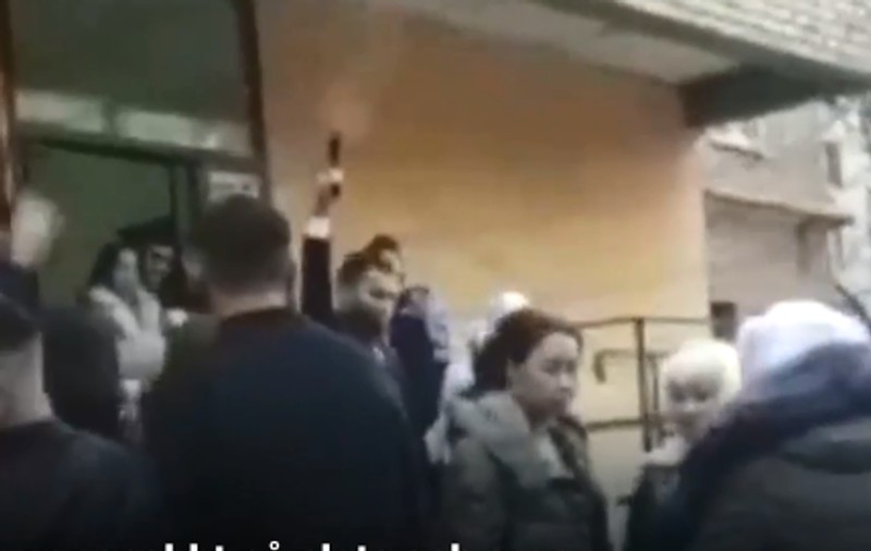 Mirii au fost arestați de poliția rusă la câteva minute după ce se căsătoriseră: „Arsenalul a fost confiscat”
