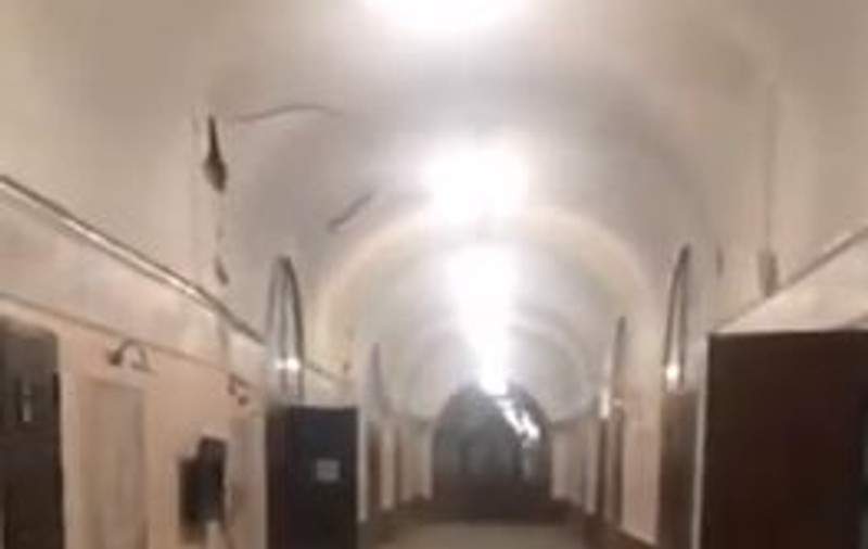 VIDEO/ Imagini cu momentul în care se prăbușește plafonul clădirii Universității din Sankt Petersburg