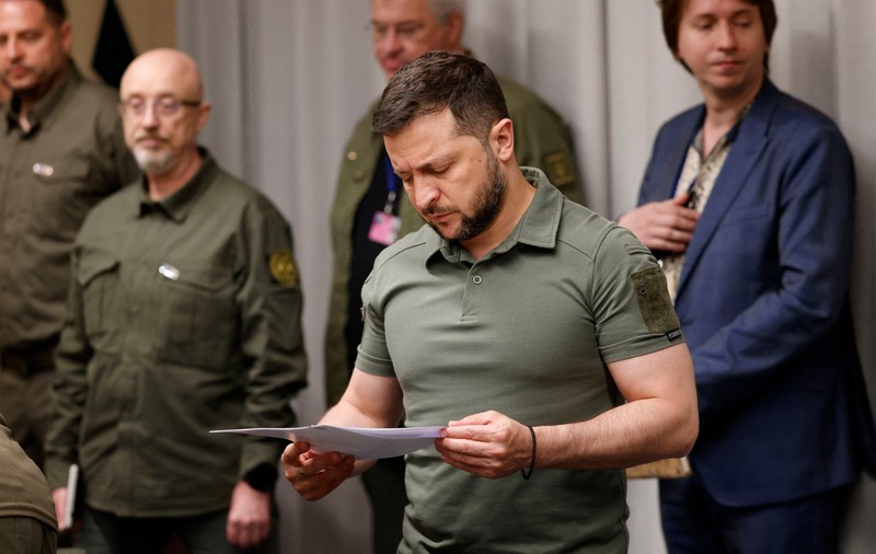 Zelenski îl demite pe Oleksii Reznikov de la conducerea Ministerului Apărării: „E nevoie de noi abordări”. Cine îi va lua locul