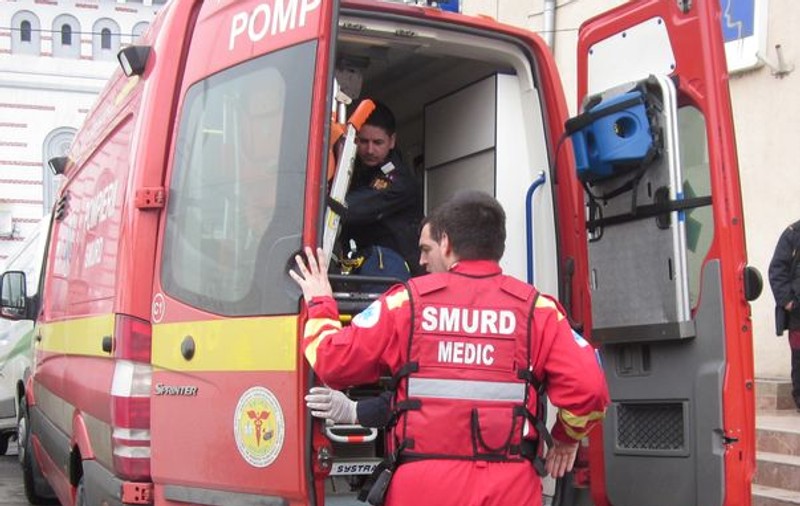 A vrut să-și ucidă vecinul. Bărbat, arestat pentru tentativă de omor