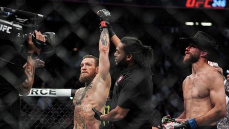 Conor McGregor, desemnat câștigător după lupta cu Donald Cerrone