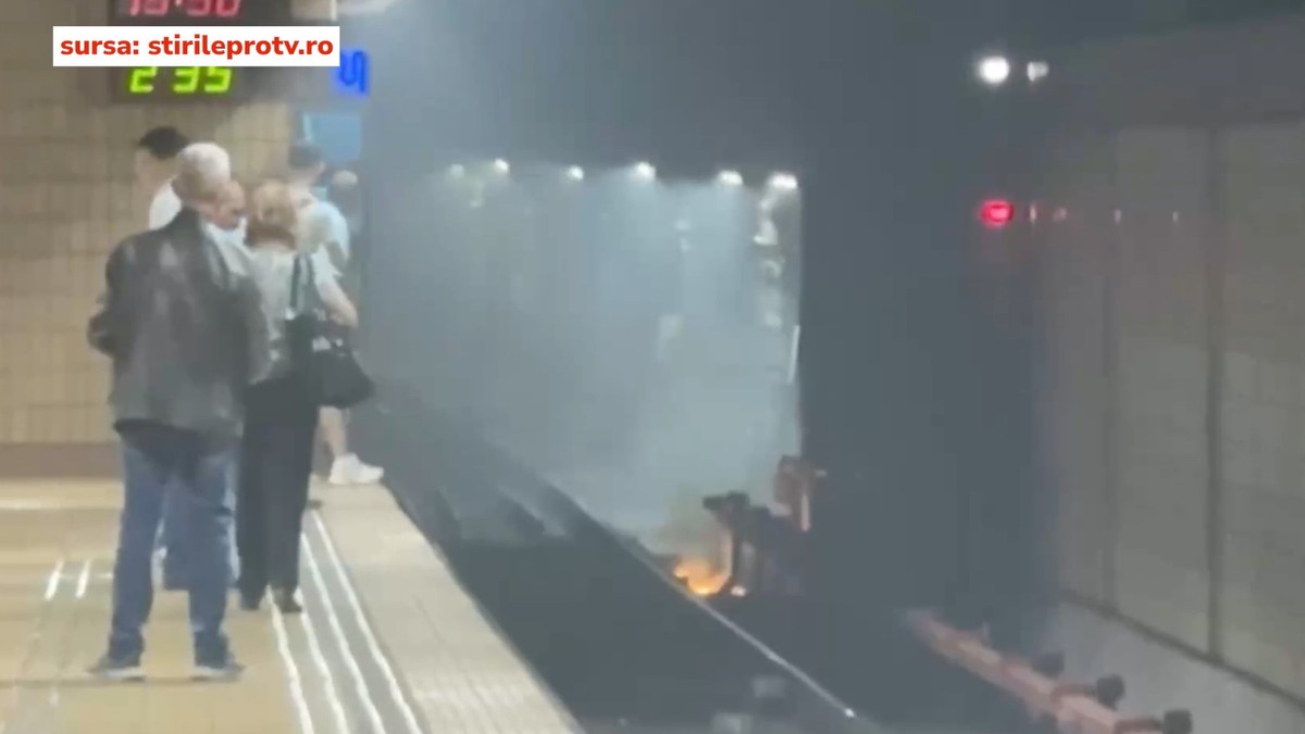 Evacuare de urgență la metrou după ce un incendiu izbucnit la stația iața Iancului