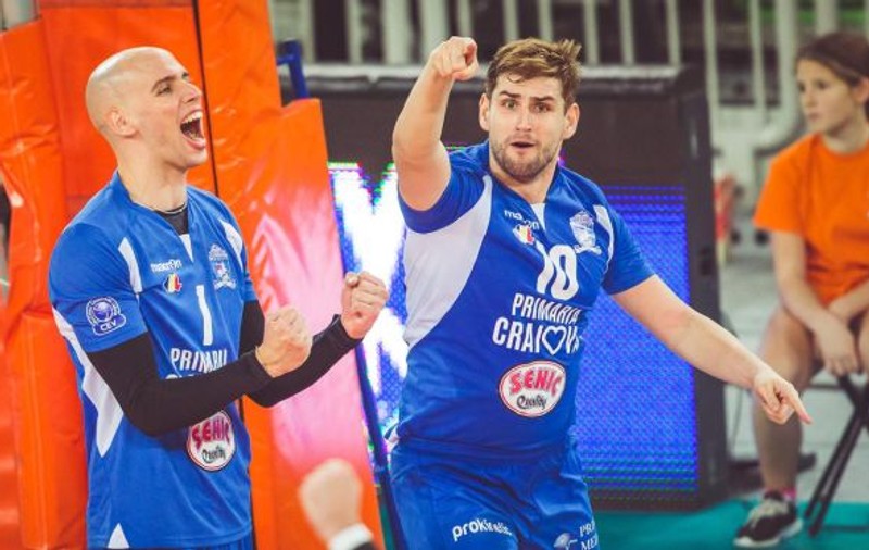 SCM Craiova detronează Steaua din poziția de lider a Diviziei A1 de volei