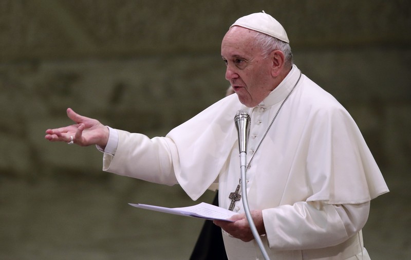 Papa Francisc a invitat lideri politici, culturali şi religioşi la Vatican. Suveranul Pontif vrea un "Pact global asupra educației"