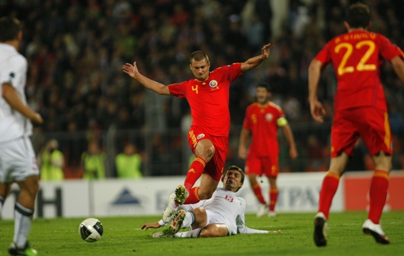 Un clarvăzător l-a asigurat pe Piţi că România se va califica la Euro 2012
