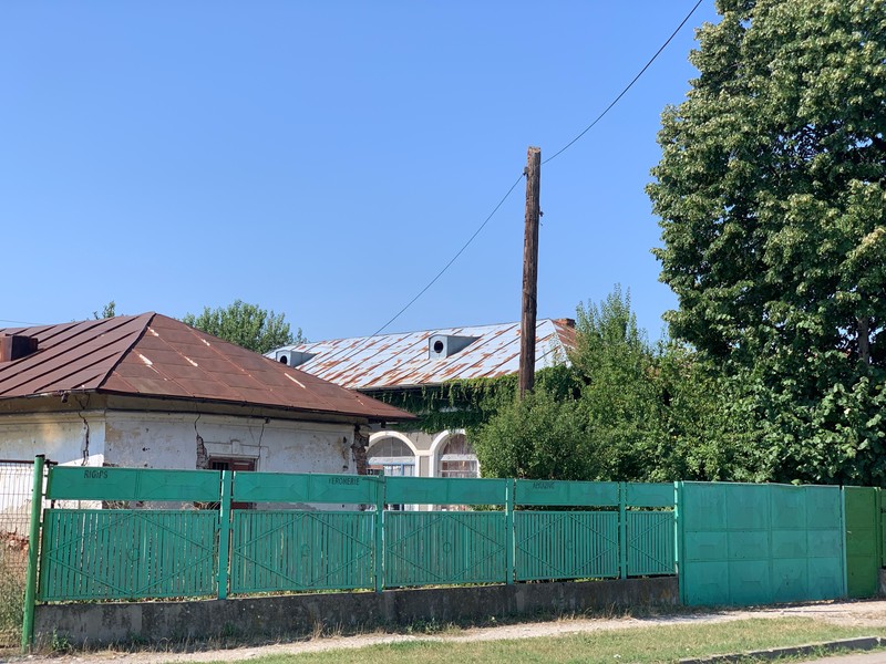 Casa din Caracal unde a avut loc crima din 2003