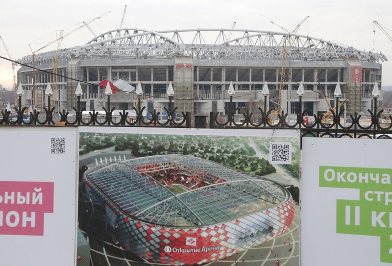 epa03958797 A general view of the construction site of the Spartak stadium in the north-western administrative district of Moscow, about 25km from the city centre, Russia, 20 November 2013. The Spartak stadium is to be built by 2014 for hosting the 2018 FIFA World Cup in Russia. The 47,000-seat Spartak stadium is designed to meet FIFA requirements for a quarter final, round of 16 or a group game venue. EPA/MAXIM SHIPENKOV