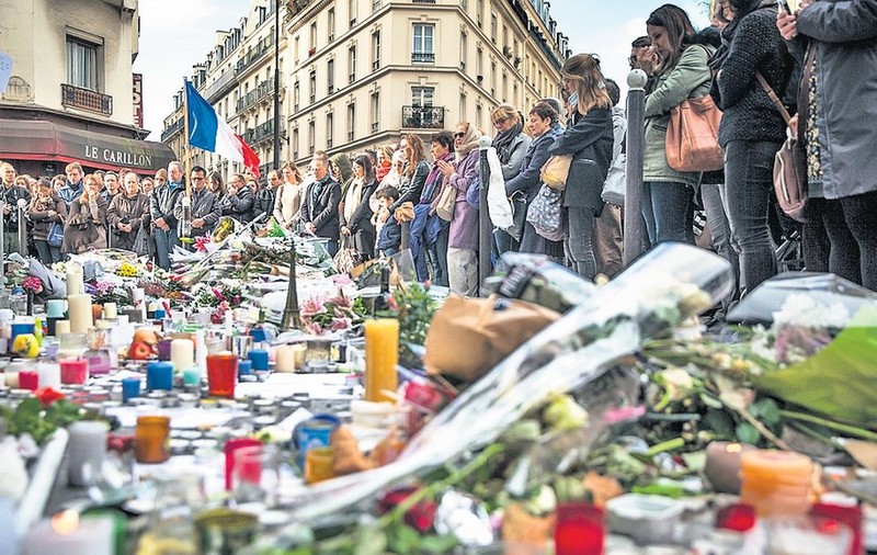 Românii se întorc acasă! Franţa nu mai e un loc sigur