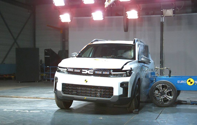 Dacia Bigster a luat doar 3 stele la Euro NCAP, în timp ce mașinile chinezești au obținut scorul maxim