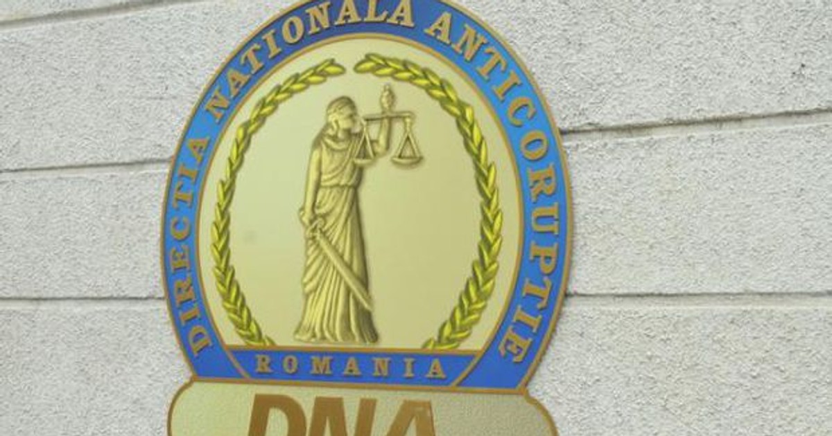 Deputatul PSD Mihai Valentin Popa a fost trimis în judecată de DNA pentru şantaj