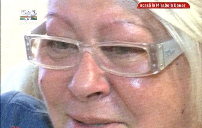 Foto | Mirabela Dauer plânge de fericire că are casă!