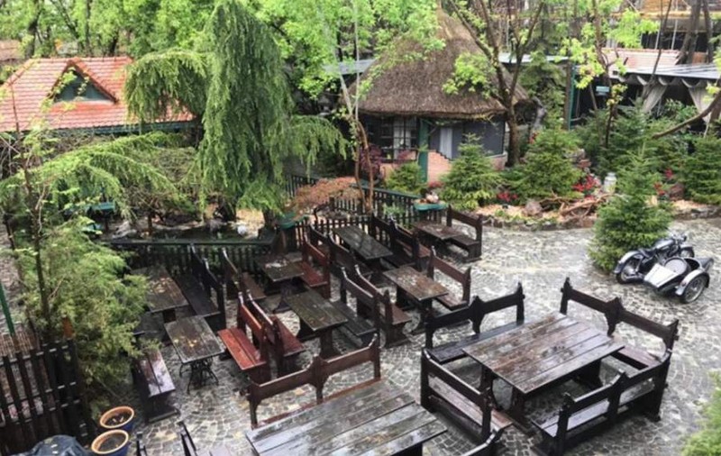 Celebrul club bucureștean Piranha, din Regie, va fi demolat. În locul lui va fi construit un bloc cu 10 etaje