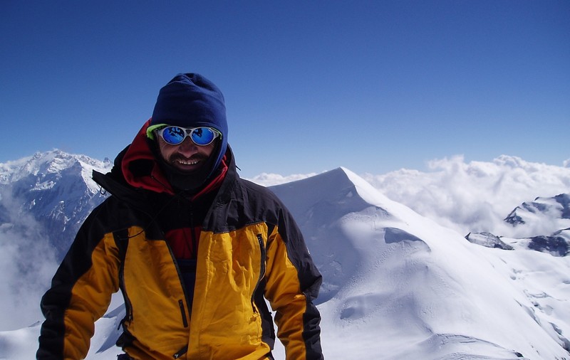30 de ani de când Ticu Lăcătușu a urcat pe Everest: „Cu totul alte vremuri… puțini înțeleg acum”