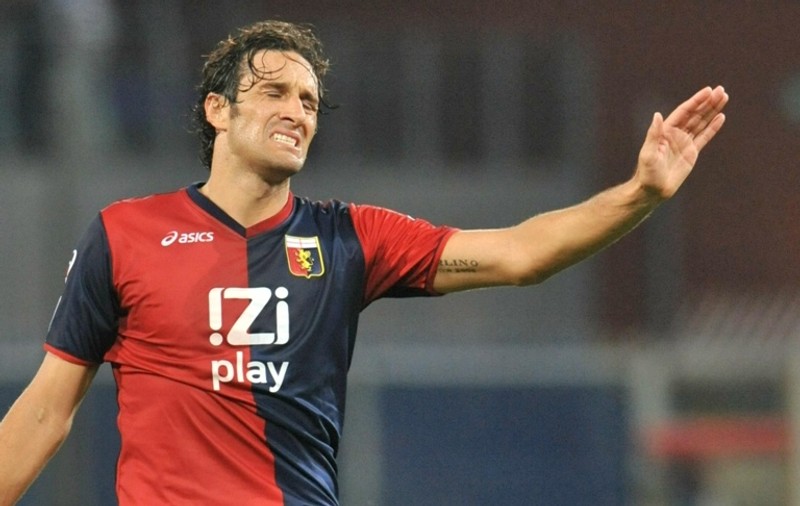 Fotbalistul italian Luca Toni, lovit de o mare TRAGEDIE! Iubita lui a născut un copil care a murit