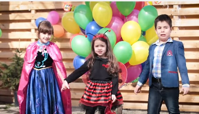 Fiul Monicăi Anghel apare în ultimul videoclip al artistei