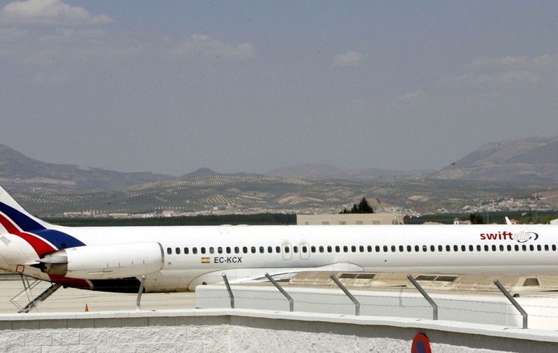 RĂSTURNARE DE SITUAŢIE! EXISTENŢA UNUI ROMÂN la bordul AERONAVEI AH5017 NU ESTE CONFIRMATĂ de MAE