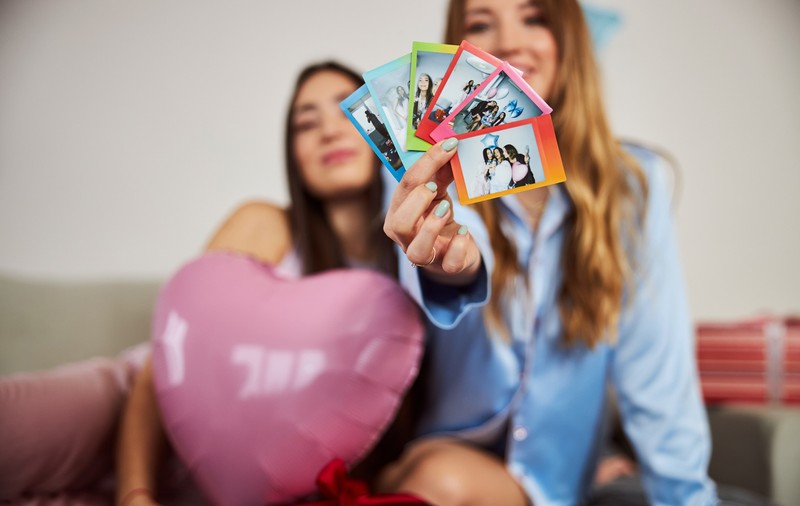 Aparatele foto instant care merită atenția ta în 2025