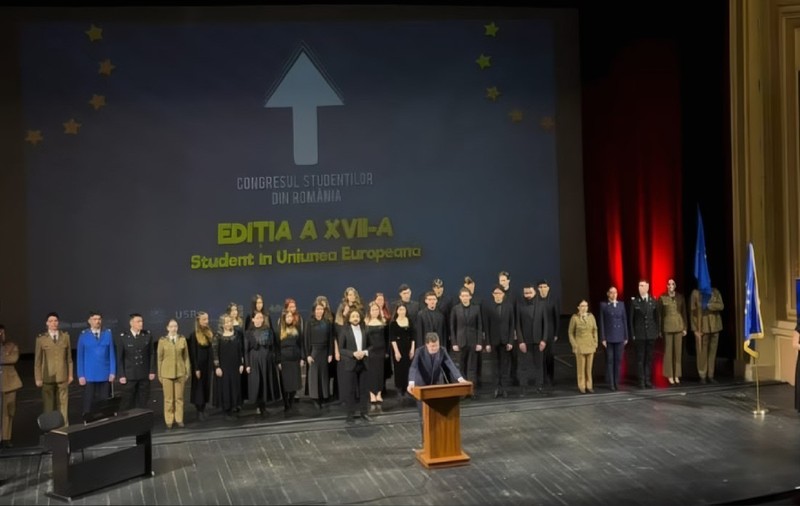 Nicușor Dan îi invită pe studenți să schimbe România: „Dacă veți fi în număr suficient, chiar voi o să fiți cei care o vor face”
