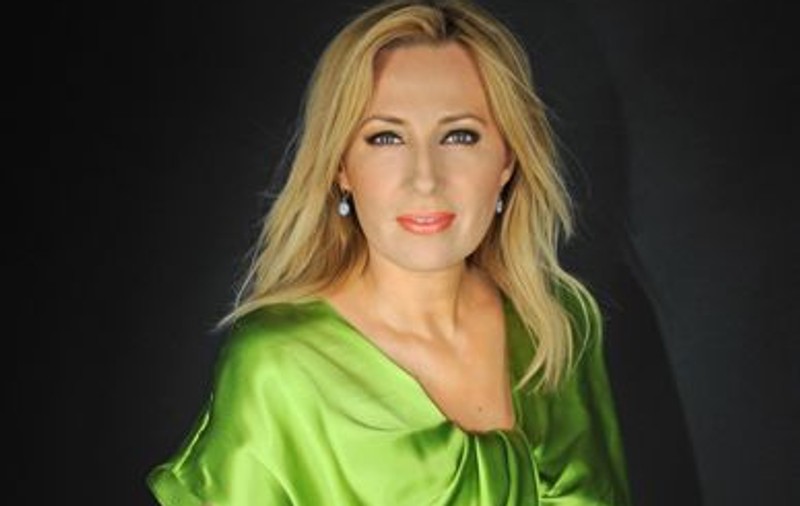 Irina Păcurariu propune încă o serie de interviuri de senzație