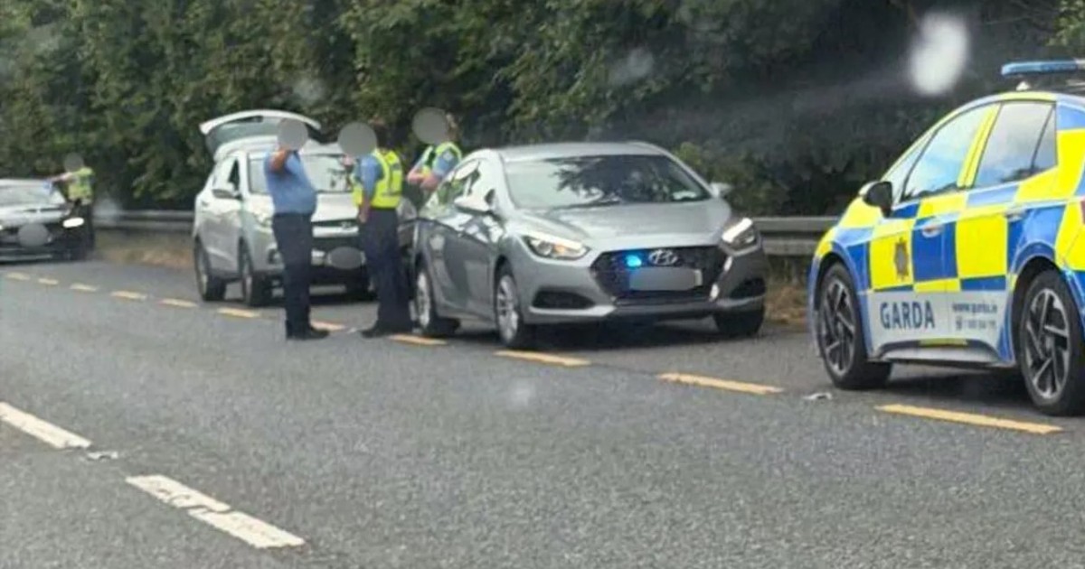 Bombă găsită într-o mașină înainte de a traversa granița spre Irlanda Captură BBC