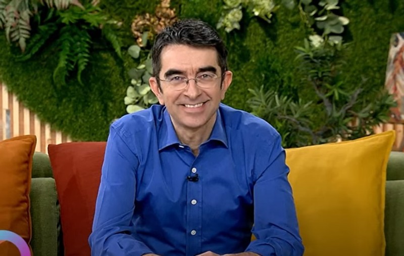 Mihai Găinușă e student la 52 de ani: „La orice vârstă e bine să înveți câte ceva”. Cum se descurcă la master și ce planuri are în carieră