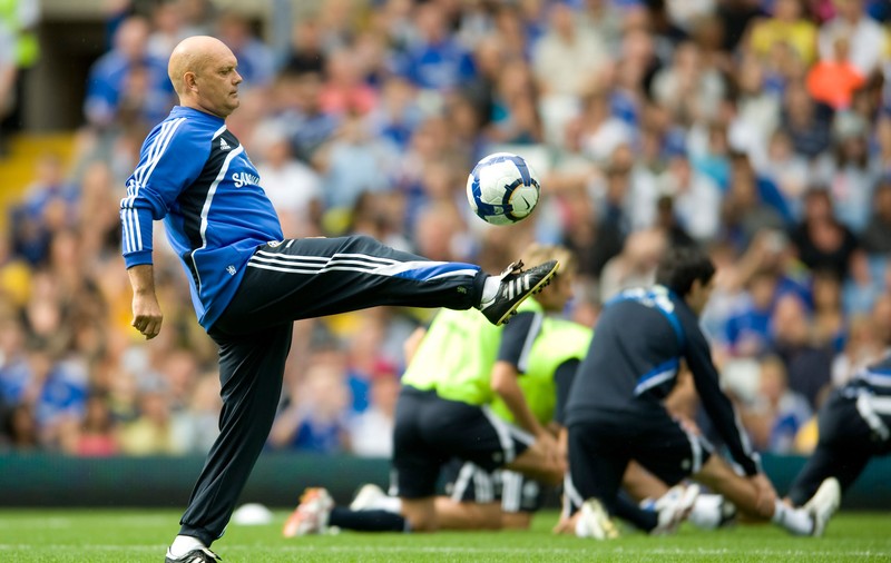 A murit Ray Wilkins. Fostul fotbalist englez a jucat la Chelsea, Manchester United sau AC Milan