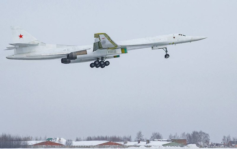 Noul bombardier nuclear supersonic Tu-160M este gata, anunță presa rusă de stat. Botezat după numele primei femei care a ajuns în spațiu