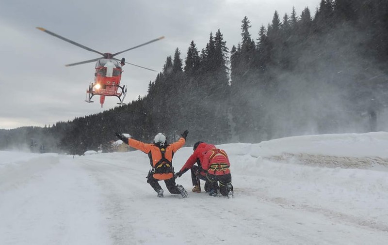 Trei din cei patru ucraineni pierduţi pe munte au fost localizaţi. Au trecut ilegal graniţa și s-au rătăcit în munți
