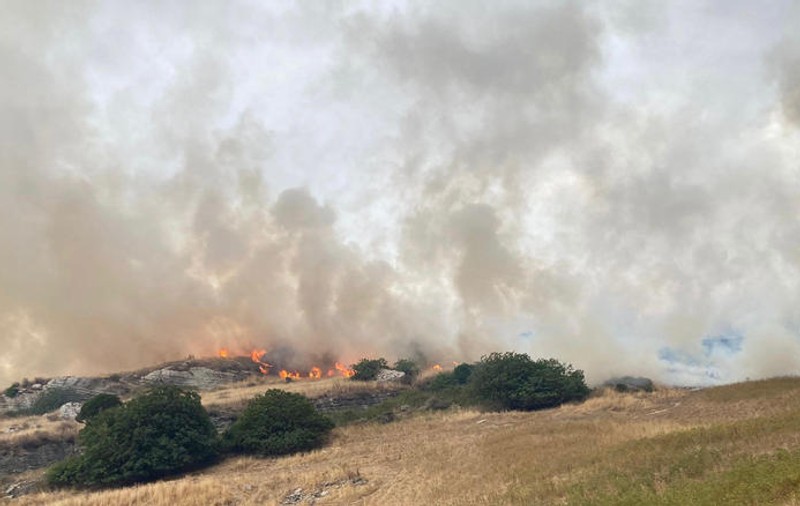 Incendiile din sudul Italiei au ucis două persoane