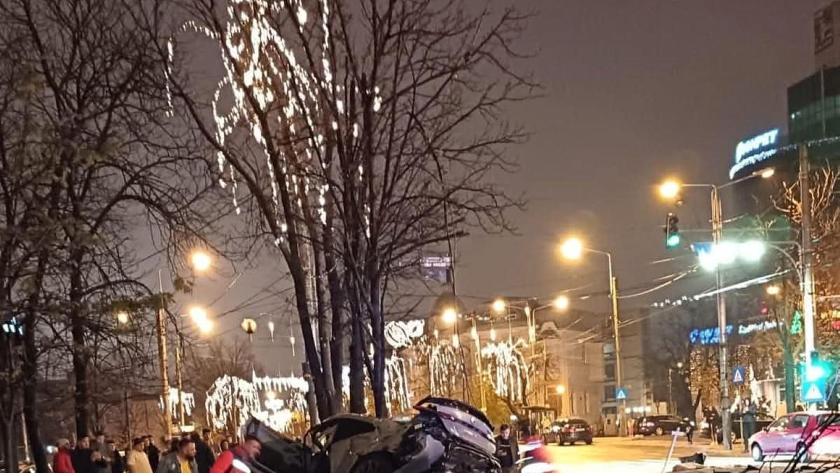 Imagine de la locul accidentului produs în Ploiești.