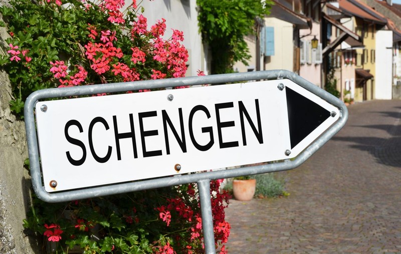 Reacţia mediului de afaceri din Austria, după intrarea parţială a României şi Bulgariei în Schengen