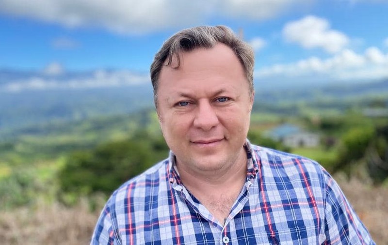 Cu ce se ocupă Dragoș Dolănescu după încheierea mandatului de deputat în Costa Rica. „Am decis să redeschid cabinetul”
