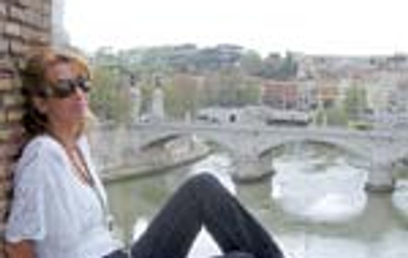 Annes s-a ratacit prin Colosseum