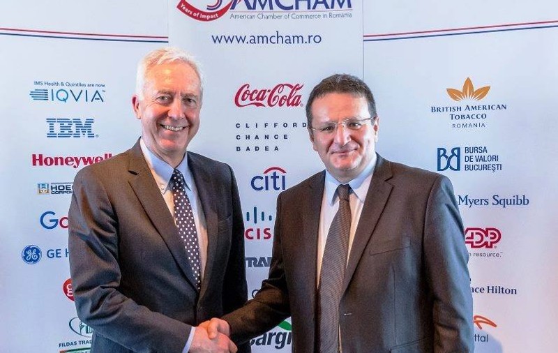 În timp ce MAE îl chemă să dea explicații, Ambasada SUA din București l-a invitat pe George Maior la un eveniment economic
