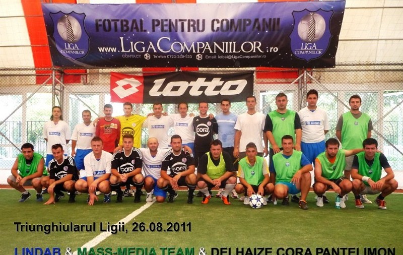 Companiile şi-au făcut campionat de fotbal 