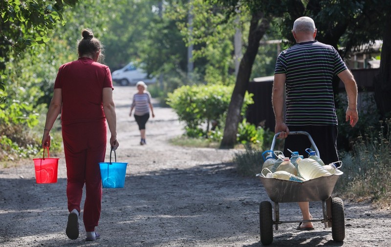 Dispariția apei pe vreme de război și „binefacerile” așa-zisei „lumi ruse”. Cum a creat Moscova o criză umanitară în regiunea Donețk