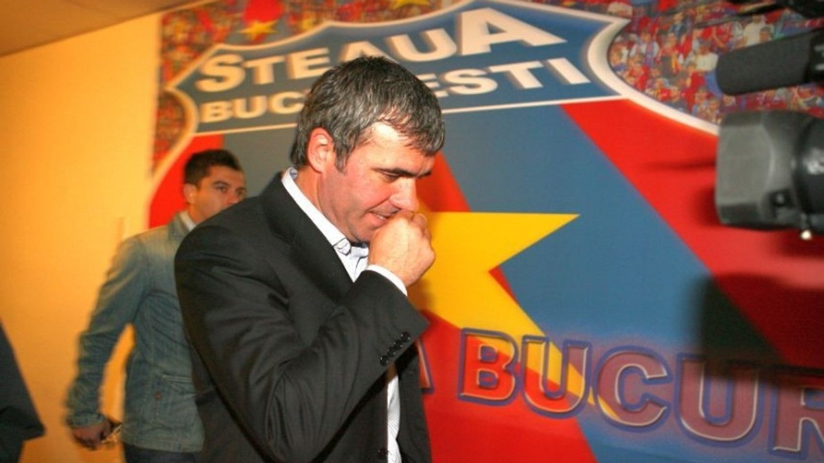 Hagi a luat foc după ce Tudorel Stoica l-a acuzat