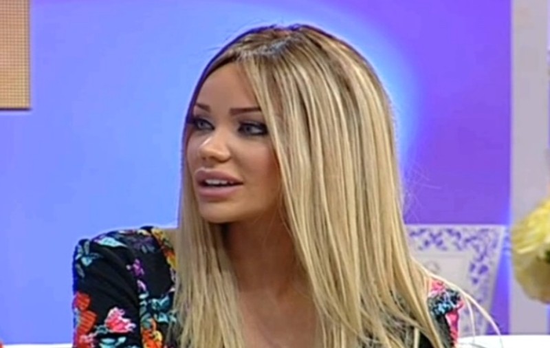 Clipe grele pentru Bianca Drăguşanu. Mama ei a fost diagnosticată cu cancer