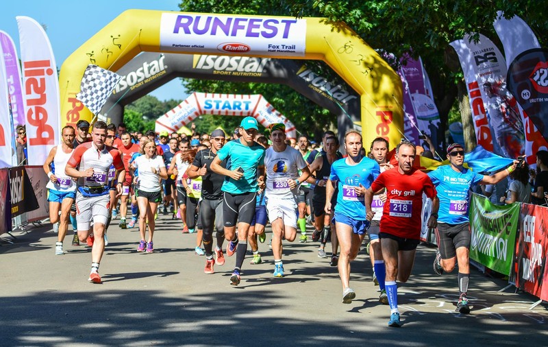 FOX TRAIL Half Marathon, provocare la mișcare în primele zile de toamnă. Participanții au ocazia de a câștiga premii valoroase la o super tombolă în luna iulie