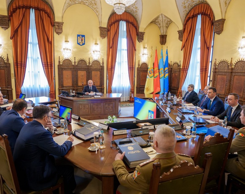 Prima ședință CSAT condusă de Ilie Bolojan. Deciziile vizează Ucraina, Republica Moldova și creșterea procentului din PIB pentru apărare