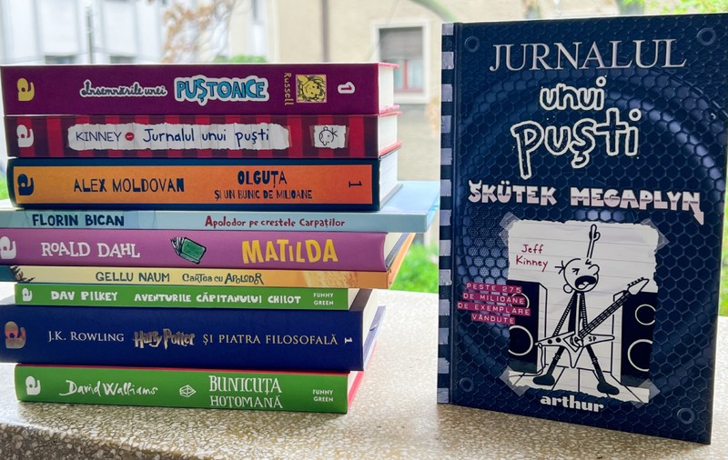 Top 10 cele mai vândute titluri Arthur în luna martie