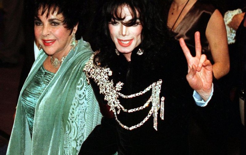 Elizabeth Taylor a leşinat când a aflat de moartea lui Michael Jackson