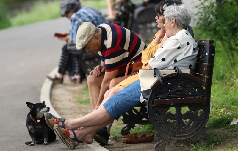 Cum va fi vremea în perioada 28 aprilie - 11 mai 2025. Temperaturi de vară, urmate de ploi și zile reci