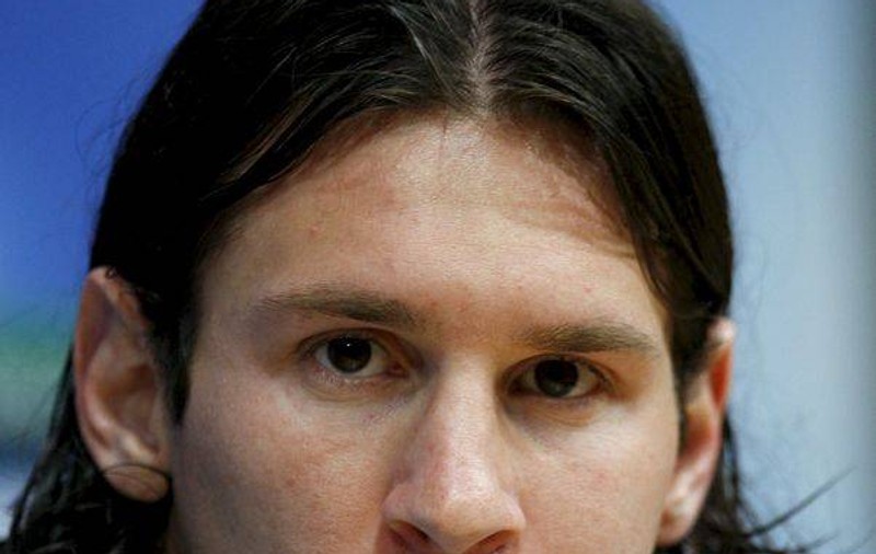Catalanii îi propun ”contract pe viaţă” lui Messi