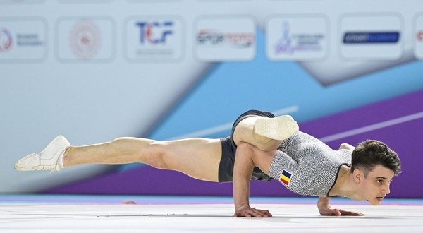 Leonard Manta este multiplu campion european la gimnastică aerobică, proaspăt medaliat cu bronz la Campionatele Mondiale de Gimnastică Aerobică de la Pamplona, Spania. Foto: Gettyimages
