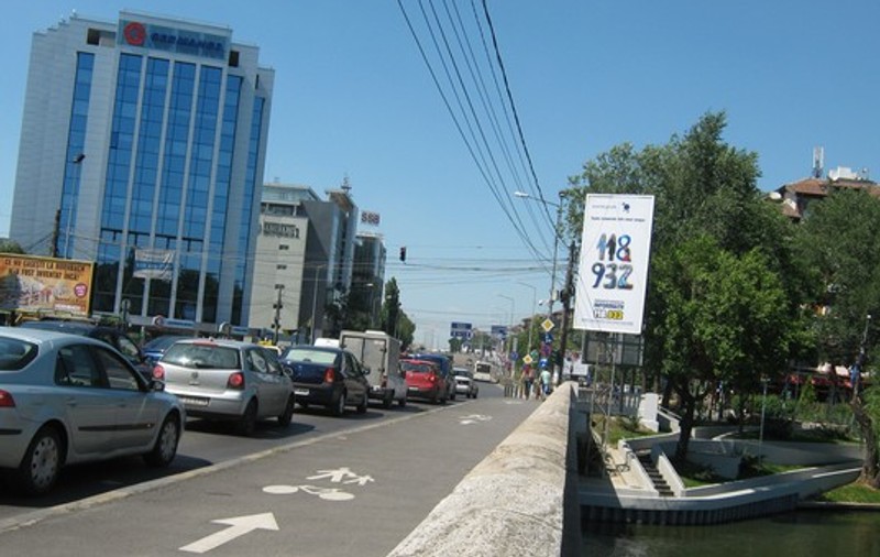 Noi construcţii realizate în Băneasa şi pe Mihai Bravu: pasaj pietonal pe lângă lac şi două poduri cu sens unic