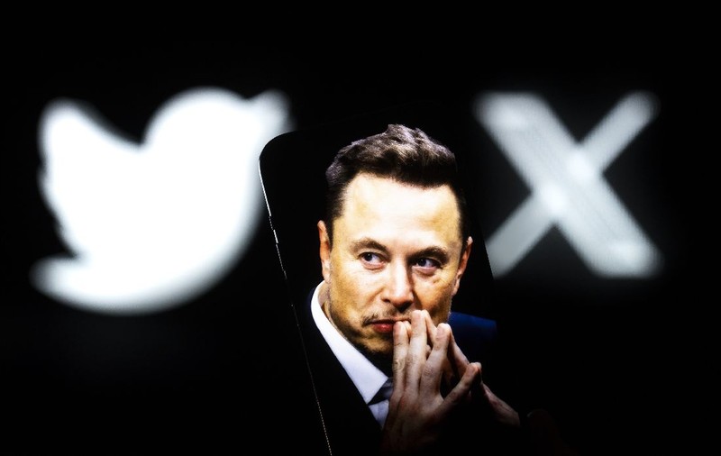 Elon Musk a vândut rețeaua de socializare X pentru 33 de miliarde de dolari. Cumpărătorul e o altă companie a miliardarului